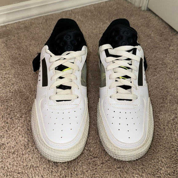 Air Force 1 Type GS 'White Black Volt' - Picture 1 of 3